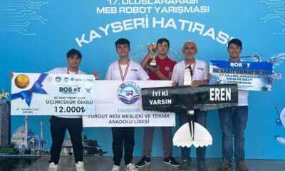 Eskişehirli öğrencilerden Uluslararası Robot Yarışması’nda büyük başarı