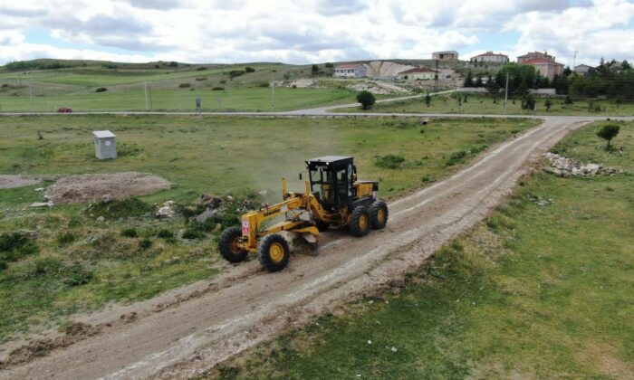İnönü’de tarım arazilerine ulaşım kolaylığı yıl boyunca devam ediyor