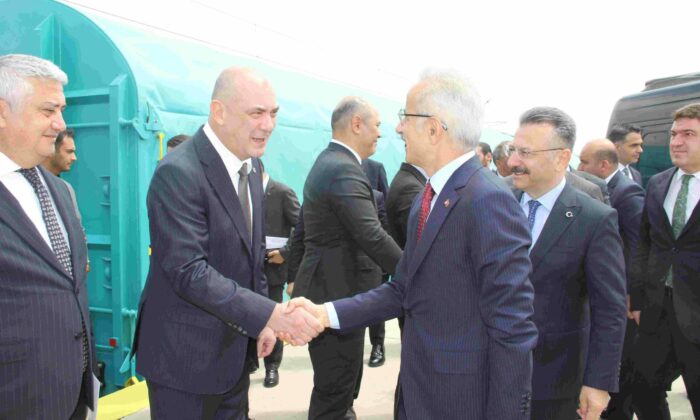 ESO Başkanı Kesikbaş: “Böyle bir teknolojinin Eskişehir’de üretilmesi önemli”