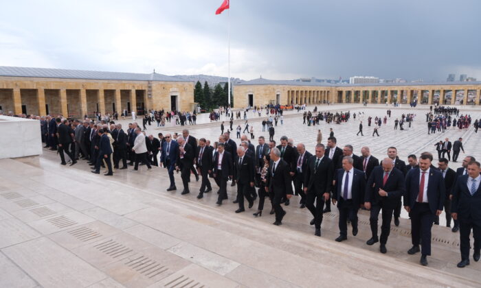 ETO Heyeti Anıtkabir’i ziyaret etti