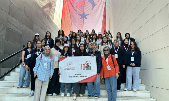 “110. Yılında 110 Bin Gençle: Bir Destandır Çanakkale” Projesiyle Gençler Ecdadın İzinde