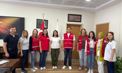 Kızılay Hastane’de tedavi gören çocukların Annelerini ziyaret etti
