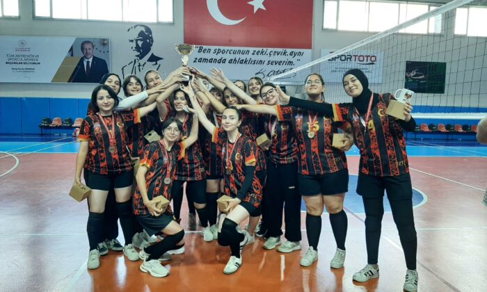OKUL SPORLARI 2. KÜME VOLEYBOL GENÇ A MÜSABAKALARI TAMAMLANDI