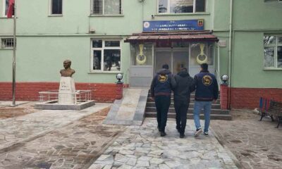 Aranan şahıslar Kütahya JASAT’tan kaçamadı