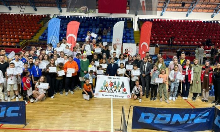 Aile üyelerinin katılımı ile oryantiring yarışması