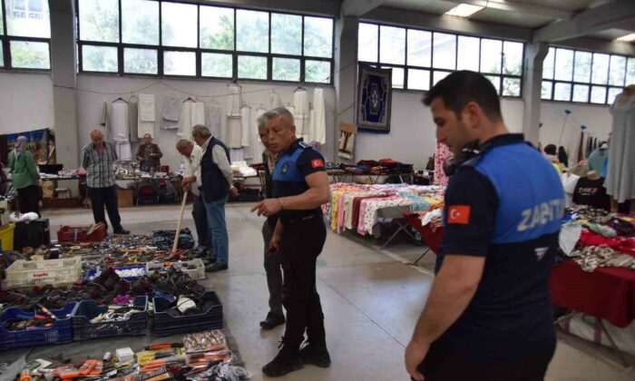 Bilecik’te eski eşya pazarı halka açıldı