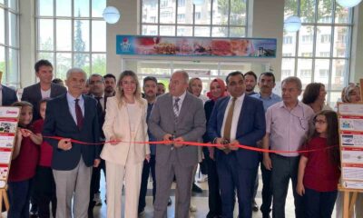 Harezmi Yıl Sonu Sergisi büyük coşkuya sahne oldu