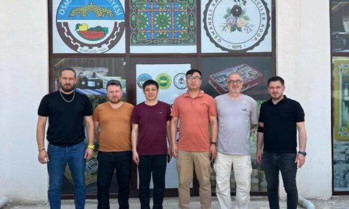 Osmaneli ‘Ayva Lokumu’ Çin yolcusu