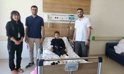 Minik kızın midesinden devasa bir saç yumağı çıktı