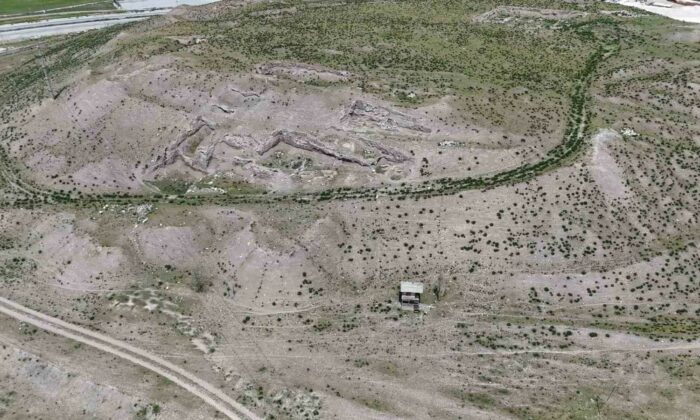 “Eskişehir’in tarihi özeti” Şarhöyük’te arkeolojik çalışmalar devam ediyor