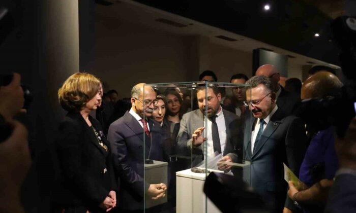 Prof. Dr. Türkteki’nden araştırma ekibine teşekkür