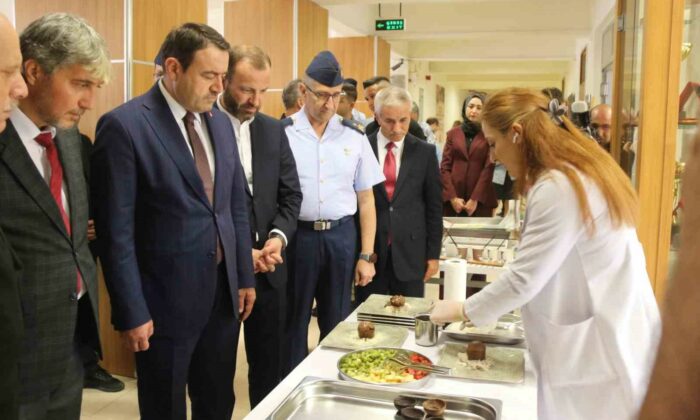 Kütahya’da Hayat Boyu Öğrenme Haftası coşkusu başladı