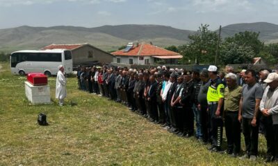 Afyonkarahisar’da vefat eden Kıbrıs Gazisi toprağa verildi