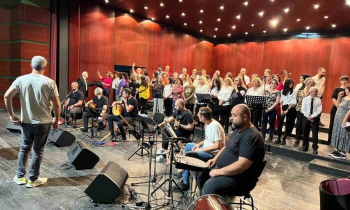 ‘Neşet Ertaş Türküleri’ konser programı