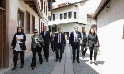 Kütahya’da ’Pekmez Pazarı Sokak Sağlıklaştırma Projesi’ yerinde incelendi