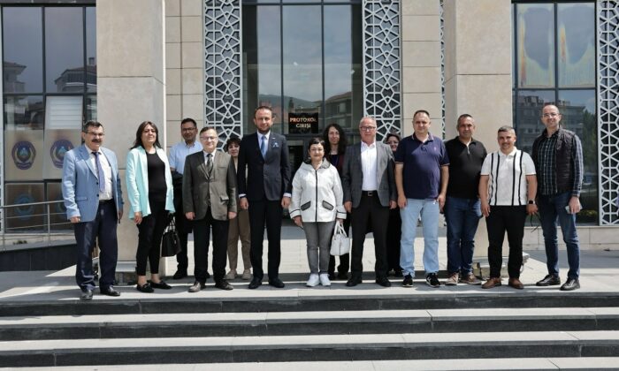 Kütahya ve Odunpazarı belediyeleri arasında ’Tarım Dostu İş Birliği’ görüşmesi