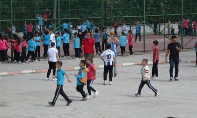 Tavşanlı’da çocuklar geleneksel oyunlarla coştu