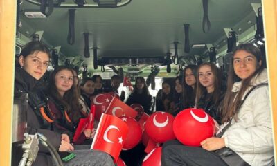 Liseli öğrencilerden Söğüt Jandarma Ulaştırma Eğitim Merkezi Komutanlığına anlamlı ziyaret