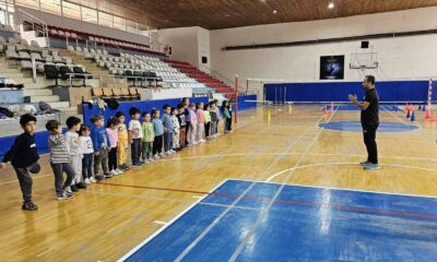 Bilecik anaokulu minikleri voleybol ile tanıştı
