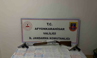 Afyonkarahisar’da tefeci operasyonu: 2 gözaltı