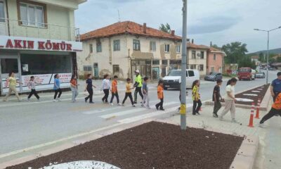 Hisarcık’ta öğrencilere trafik eğitimi