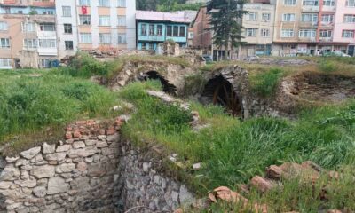 Kütahya’da Süleyman Şah Hamamı 9 yıldır restore edilmeyi bekliyor