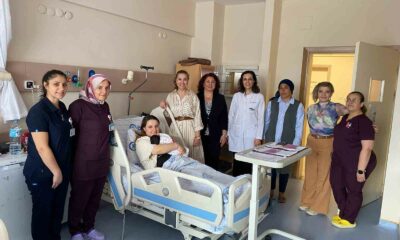 ESOGÜ Hastanesi’nde anneler günü kutlandı