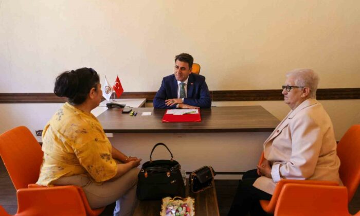 Vali Şefik Aygöl, ‘Açık Kapı’ uygulaması kapsamında vatandaşlarla buluştu
