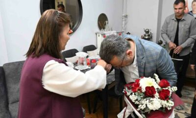 Vali Aksoy’dan Anneler Günü’nde şehit annesine ziyaret