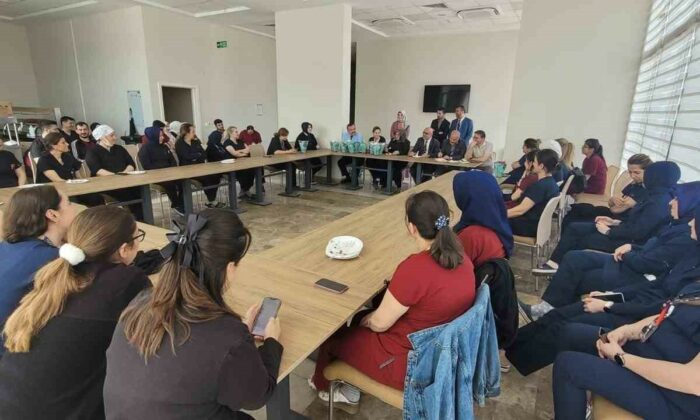 Afyonkarahisar’da Hemşireler Haftası’na anlamlı etkinlik