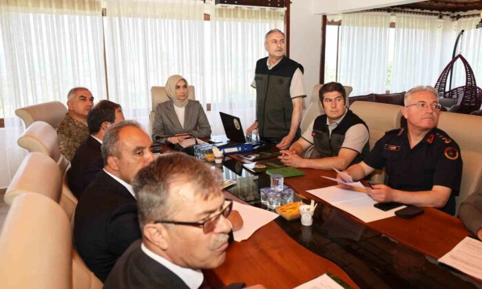 Afyonkarahisar’da orman yangınlarına karşı seferberlik