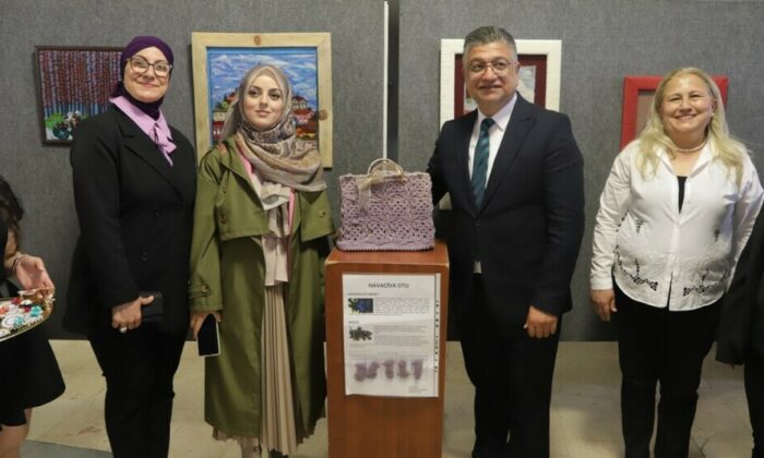 Kütahya’da ’Geleneksel Türk El Sanatları Öğrenci Sergisi’ açıldı