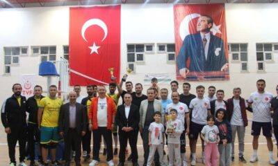 Kaymakam Duru “Kurumlar Arası Voleybol Turnuvası” finaline katıldı