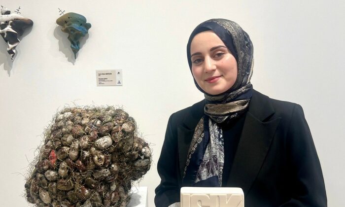 BŞEÜ, Işık Seramik Yarışması’ndan iki ödülle döndü