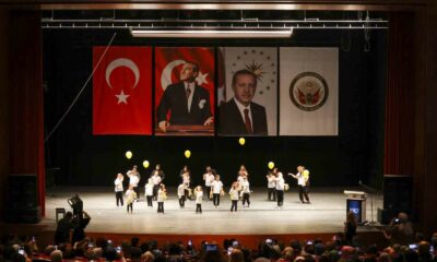 Özel bireylerin yetenekleri seyircilerden büyük ilgi gördü