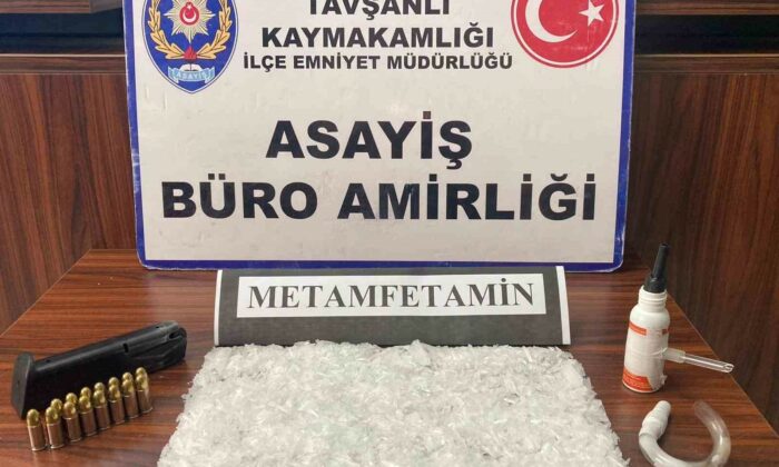 Kütahya polisi uyuşturucu sevkiyatına “Dur” dedi: 2 gözaltı