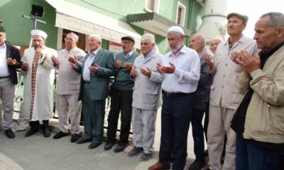 Hisarcık’tan 19 hacı adayı kutsal topraklara uğurlandı