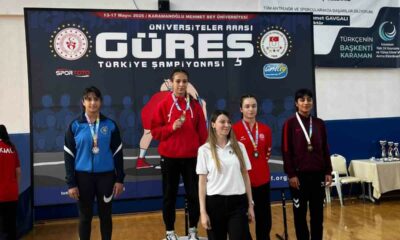 Afyonkarahisarlı güreş sporcusundan büyük başarı