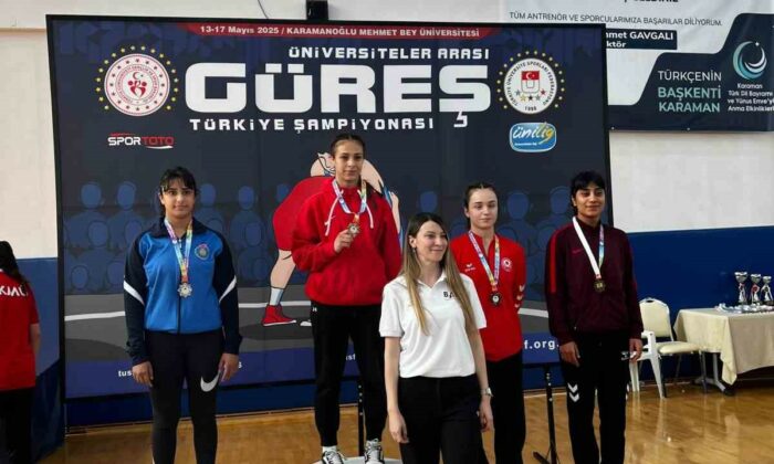 Afyonkarahisarlı güreş sporcusundan büyük başarı