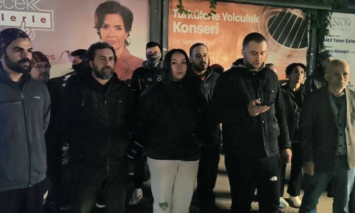 Paket götürdüğü sokakta 5 yerinden bıçaklanan kurye ağır yaralandı
