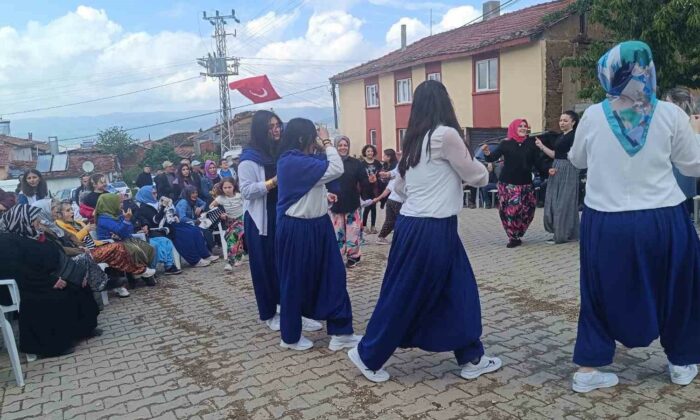 Asırlık gelenek coşkuyla yaşatıldı