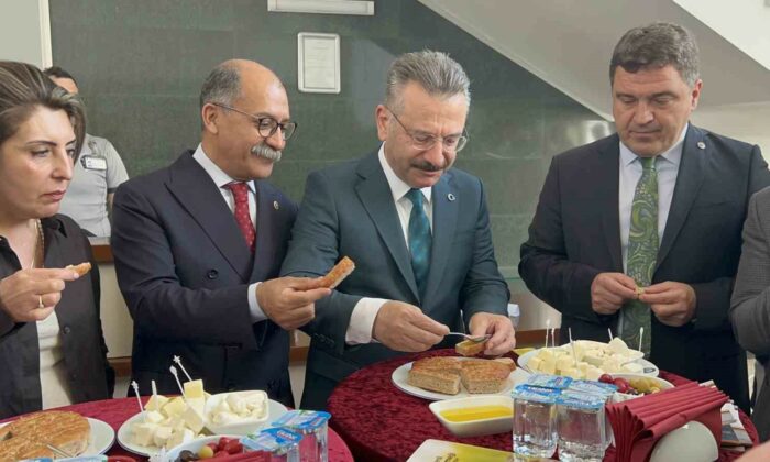 5 Bin yıllık ekmek Halk Ekmek tezgahlarında