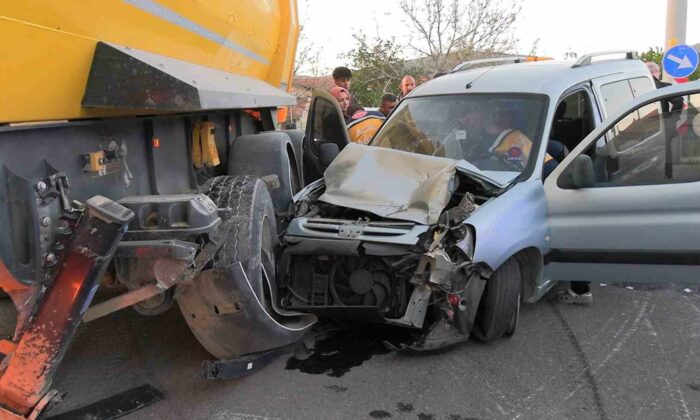 Tavşanlı’da trafik kazası, 5 yaralı