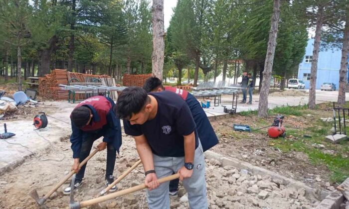 Gediz Yunus Emre MTAL’den takdire şayan çaba