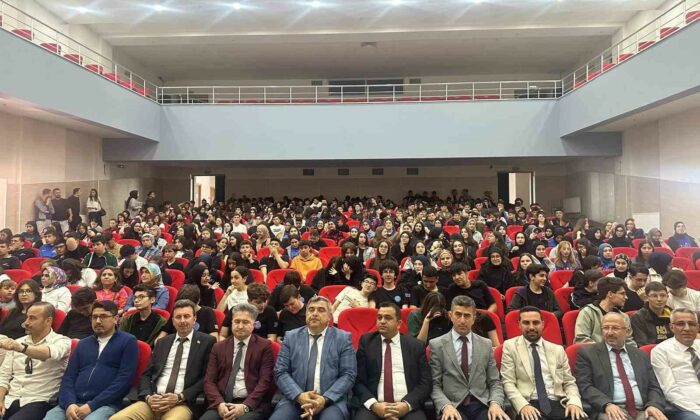 Afyonkarahisar’ı Keşfet Bilgi ve Kültür Yarışması finali gerçekleşti