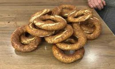 Simidi yüzde 50 indirimle 10 liraya satıyor