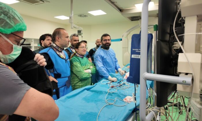 Kalp ritim bozukluğu elektriksel ablasyon ile 30 dakikada çözüldü
