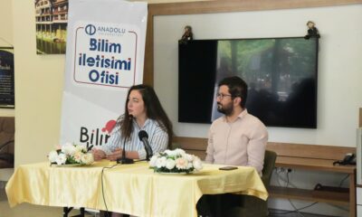 Bilim Kafe’nin ilk etkinliğinde ileri yaşlarda akılcı ilaç kullanımı ele alındı