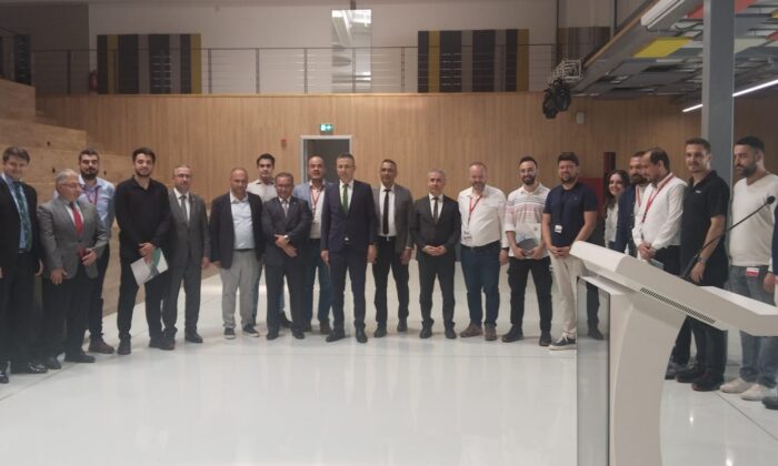 ESOGÜ, İŞKUR ve Karcan A.Ş. İş Birliğiyle Düzenlenen Mesleki Eğitim Kursunda Sertifika Töreni Düzenlendi