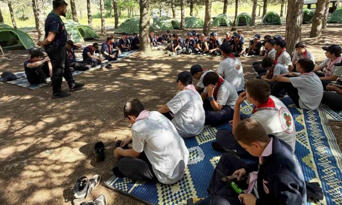 Simav’daki Diyanet İzcilik Kampına 60 izci katıldı